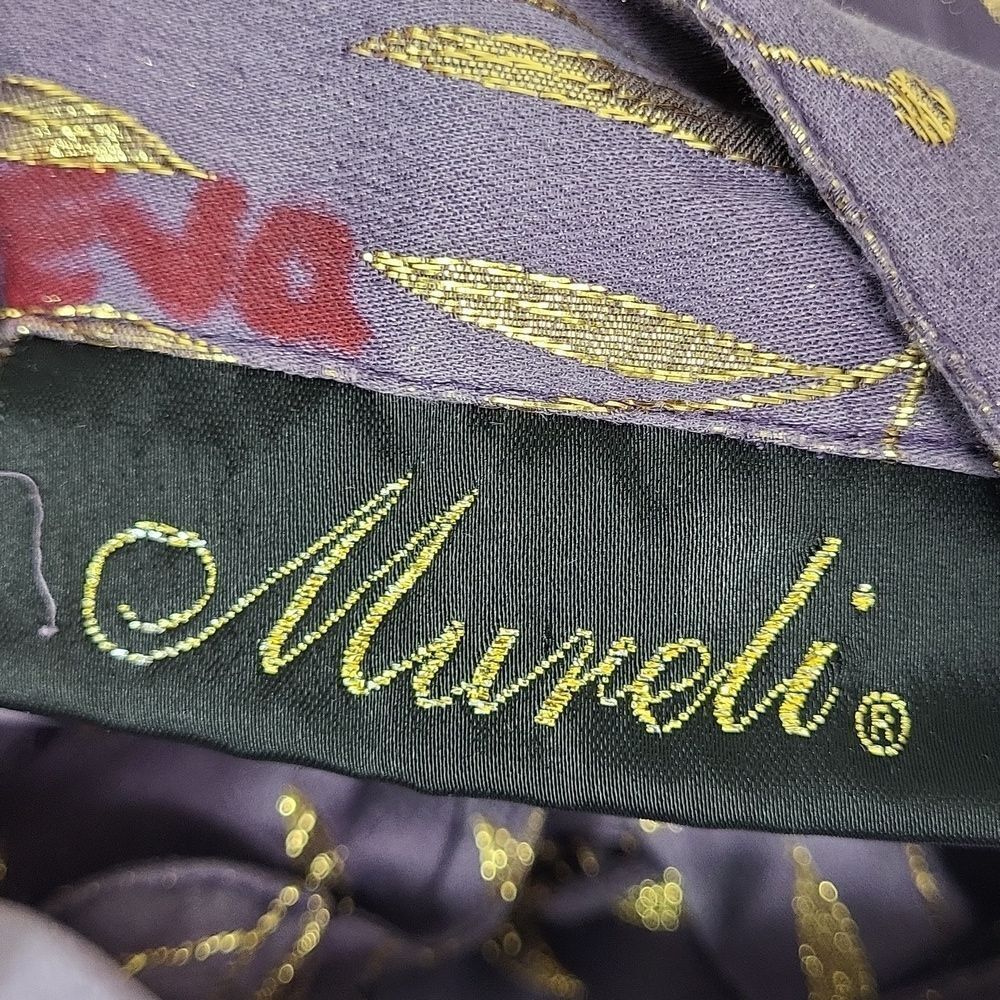 100% silk Purple and Gold Leaf Orient style Patterned Jacket. Size - Picture 7 of 8